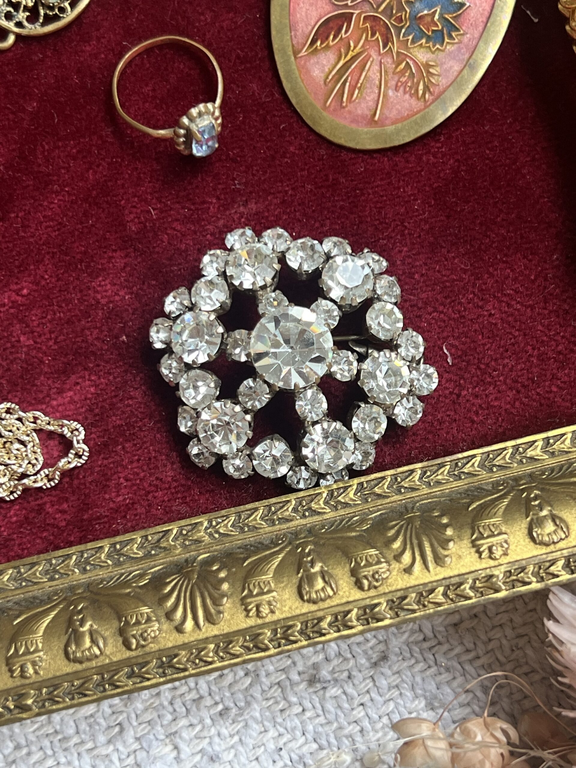 Broche strass étoile – Image 5