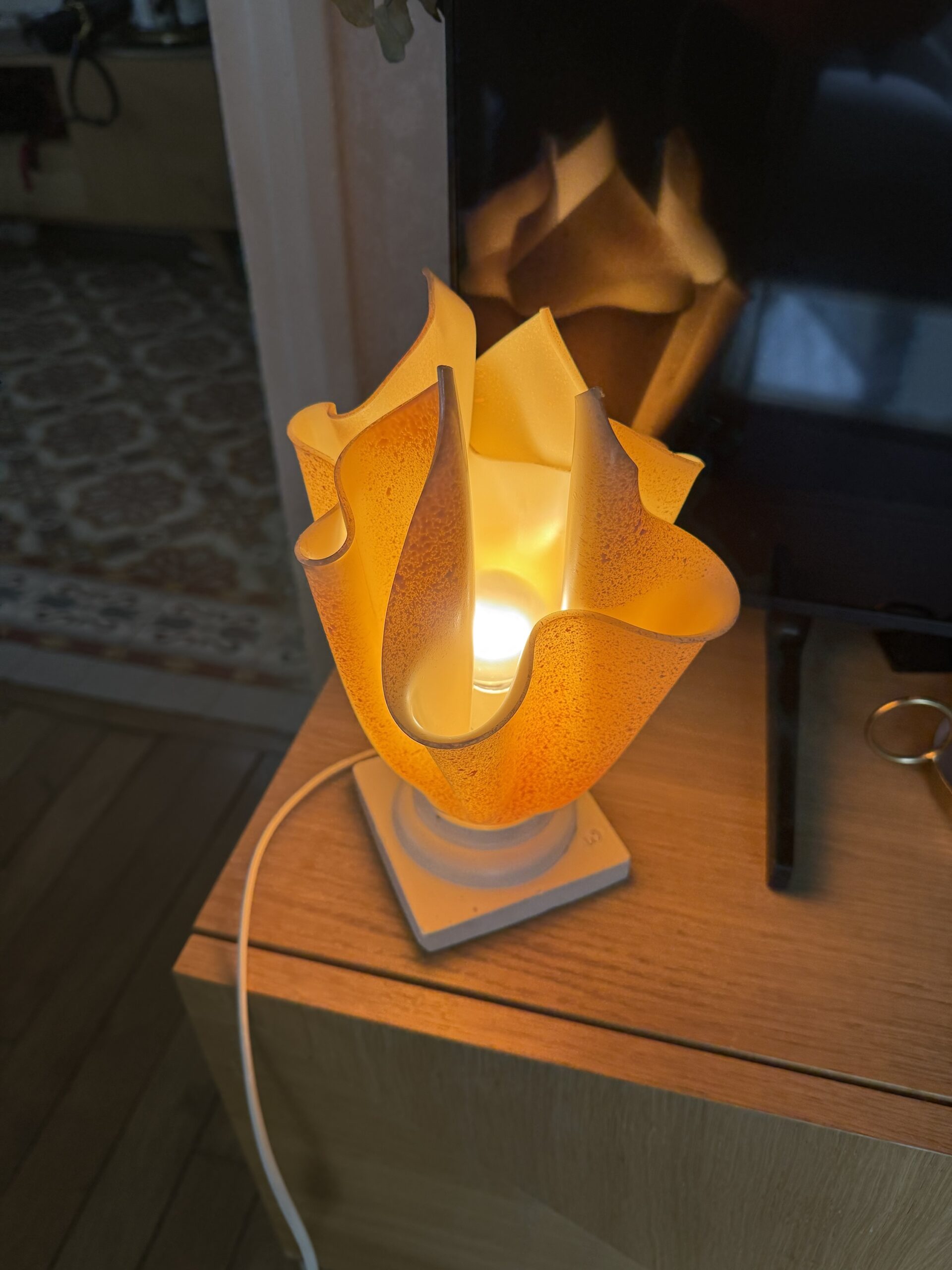 Lampe corolle – Image 2