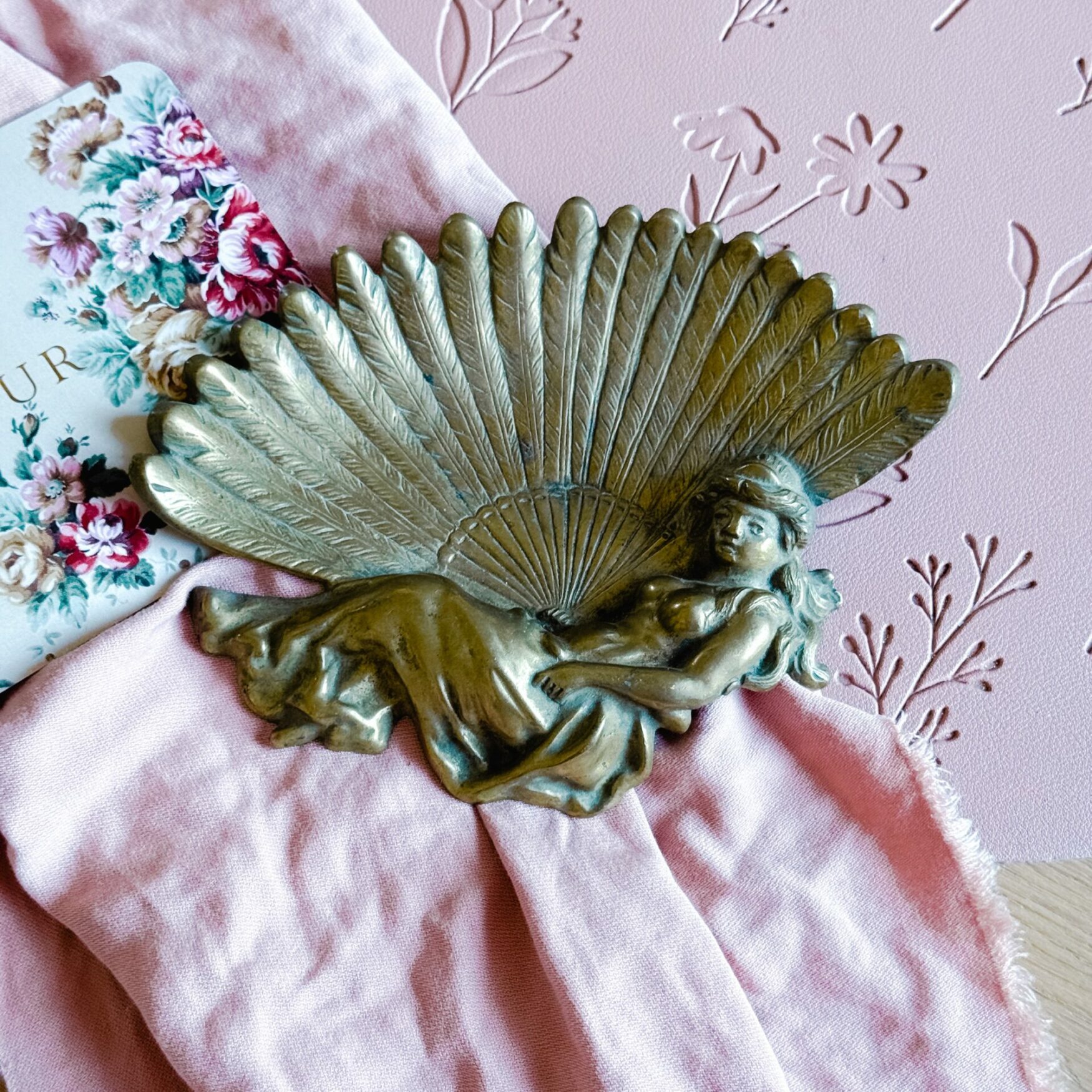 Vide poche art nouveau