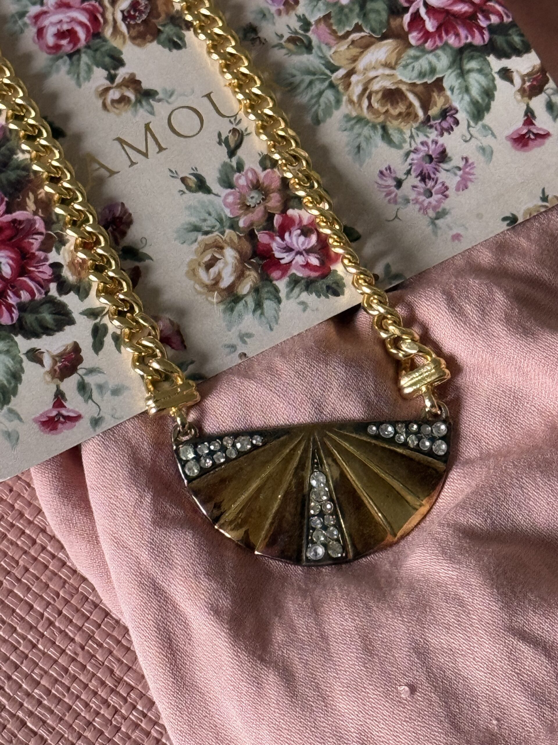 Collier plastron – Image 2