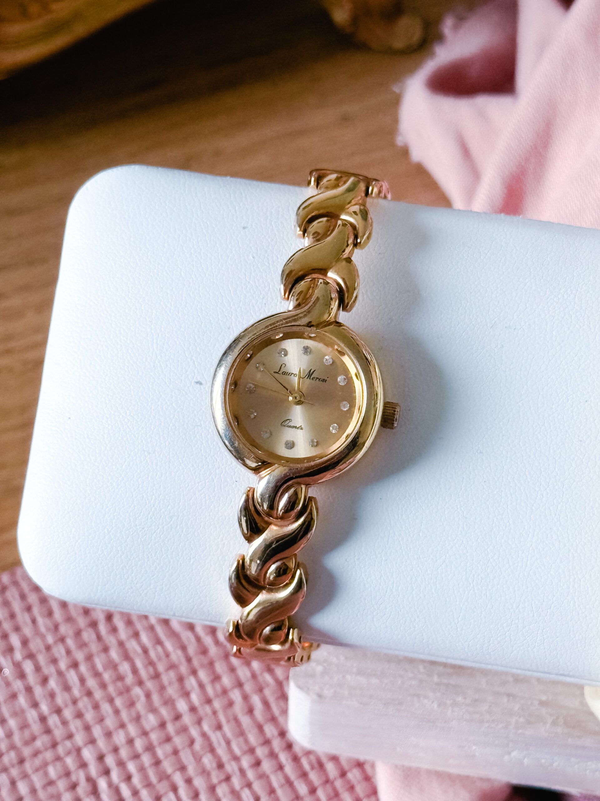 Bracelet montre doré – Image 6
