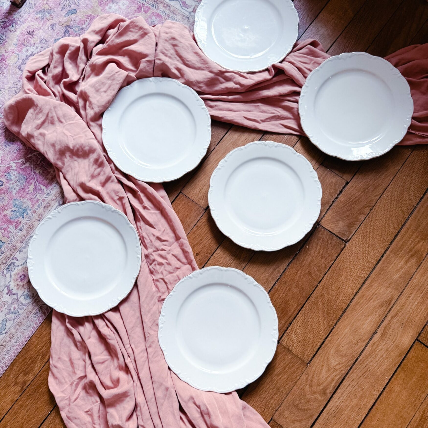 6 assiettes plates