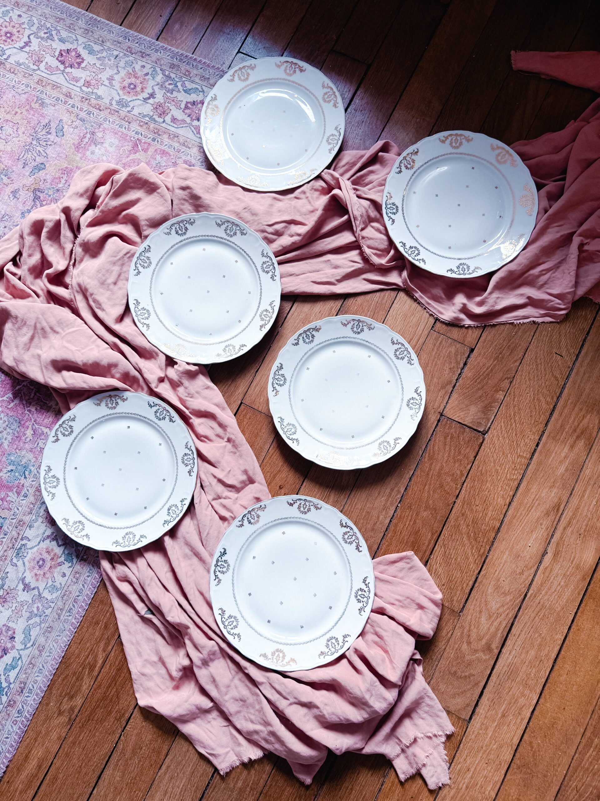 6 assiettes plates dorées Leontine