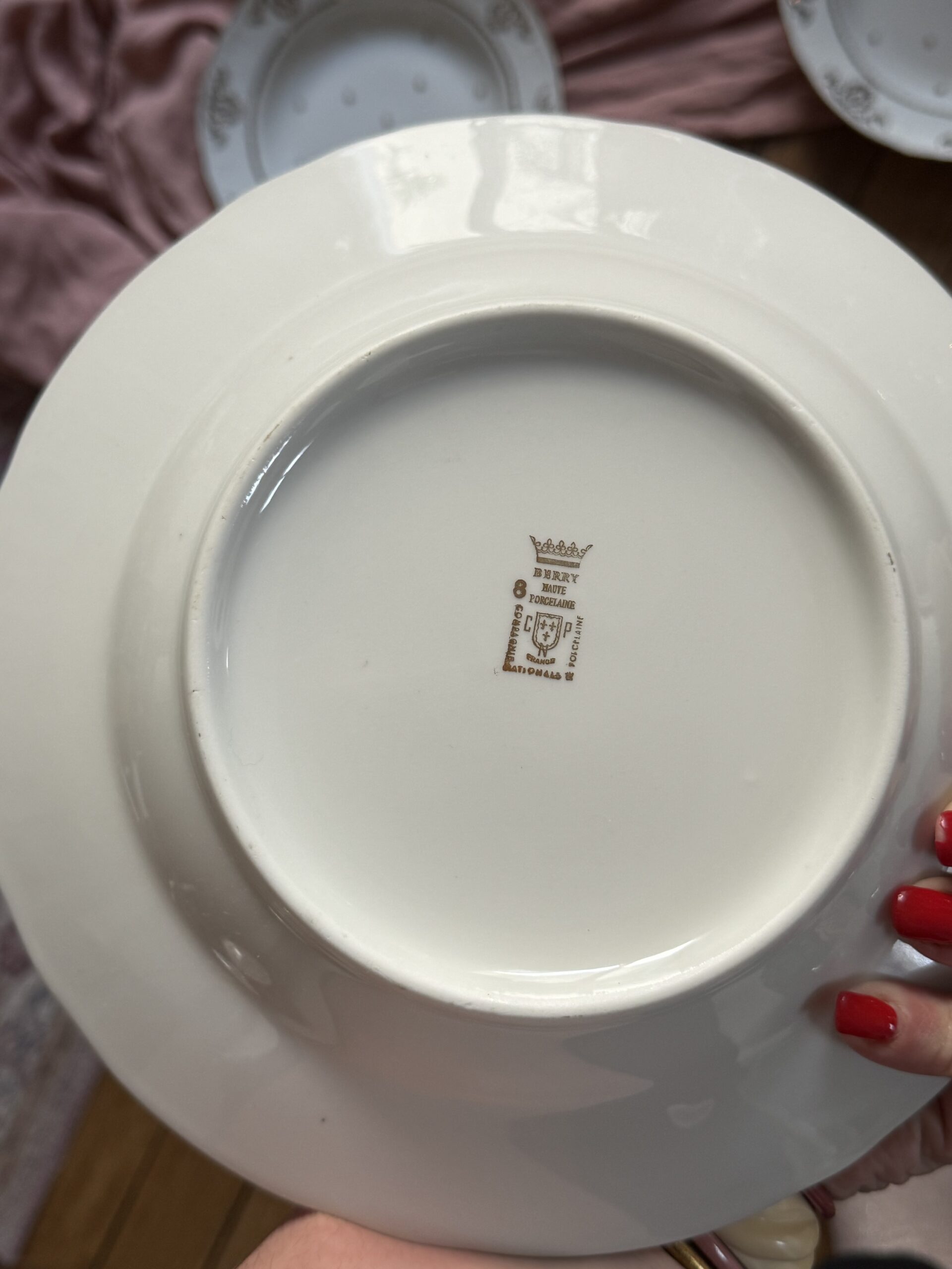 6 assiettes creuses dorées Leontine – Image 3