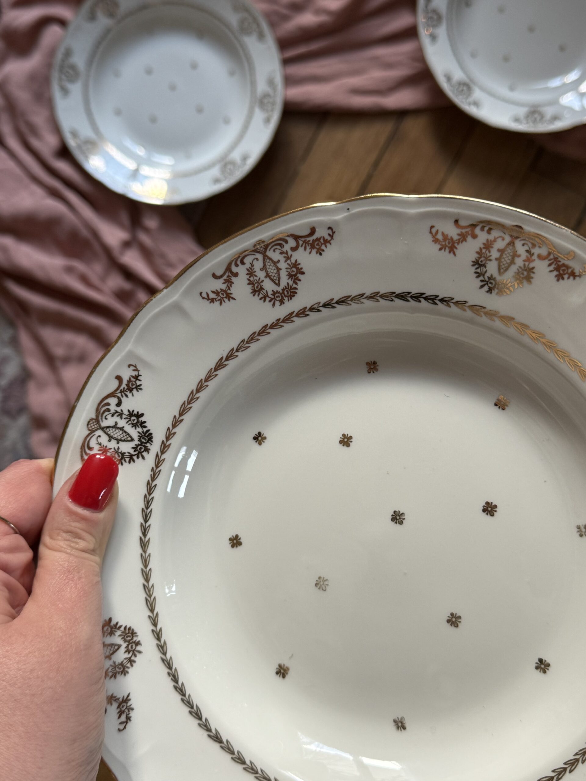 6 assiettes creuses dorées Leontine – Image 2