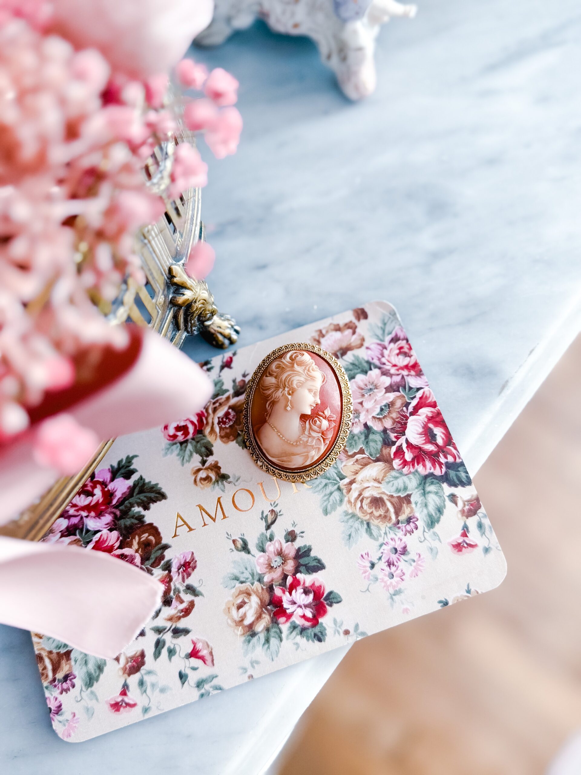 Broche Camelia