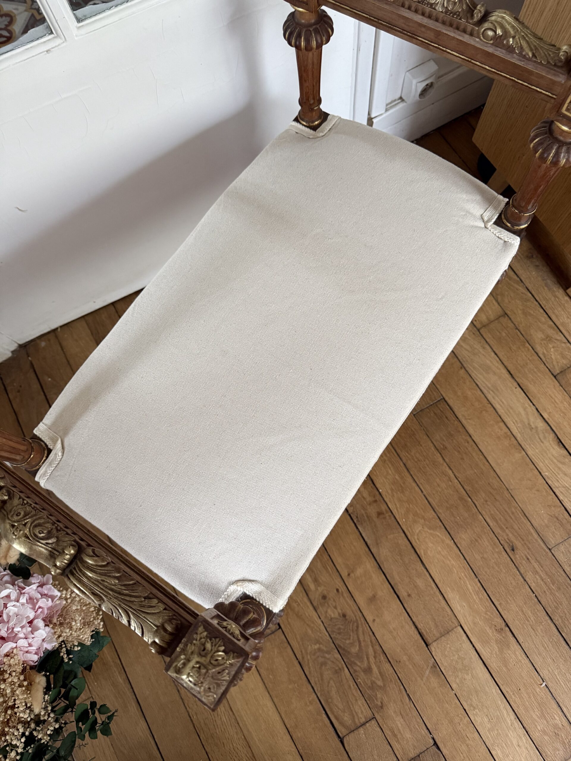 Banc Louise – Image 11