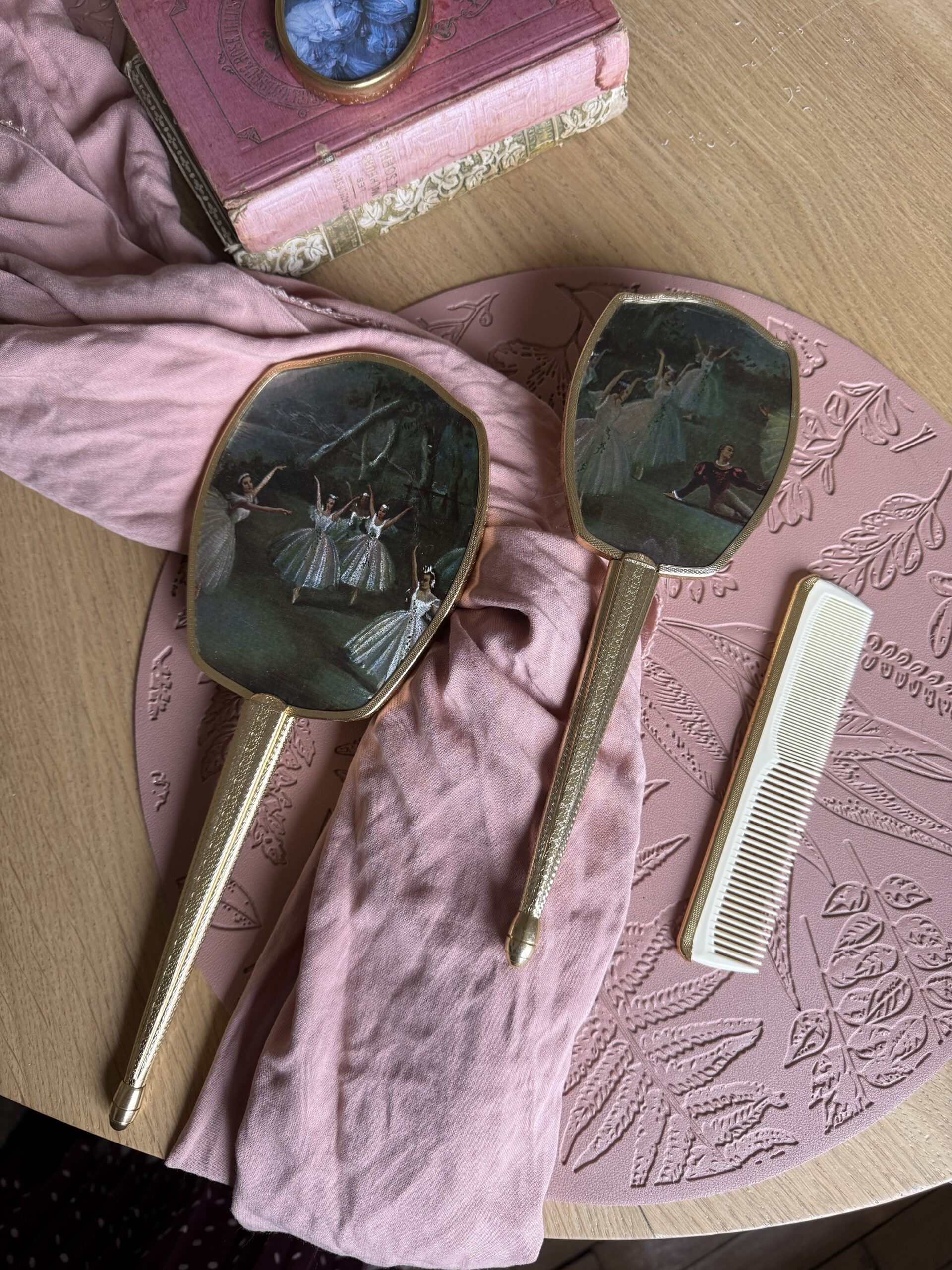 Ensemble de coiffeuse – Image 8