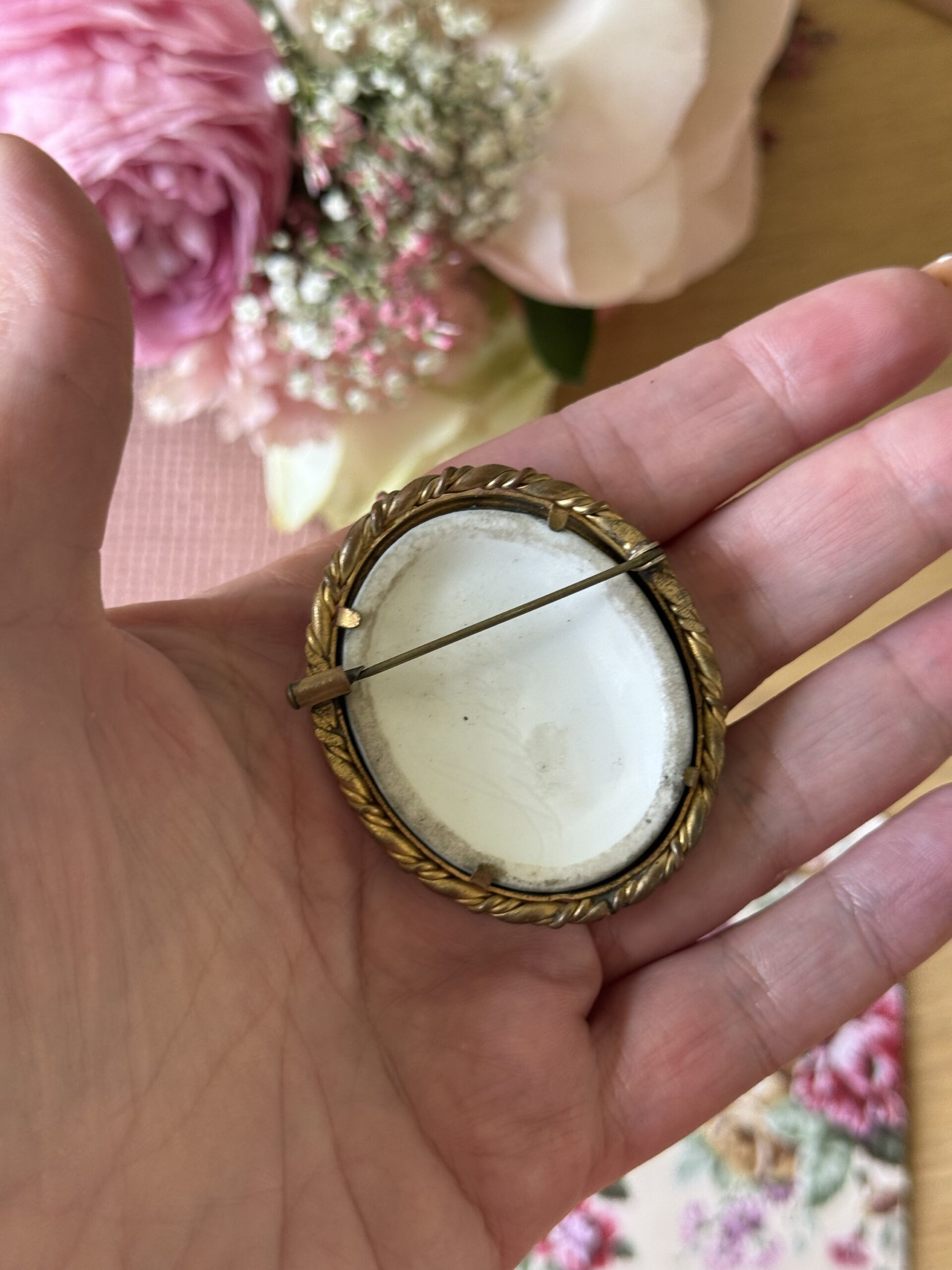 Broche Camée bleu – Image 4