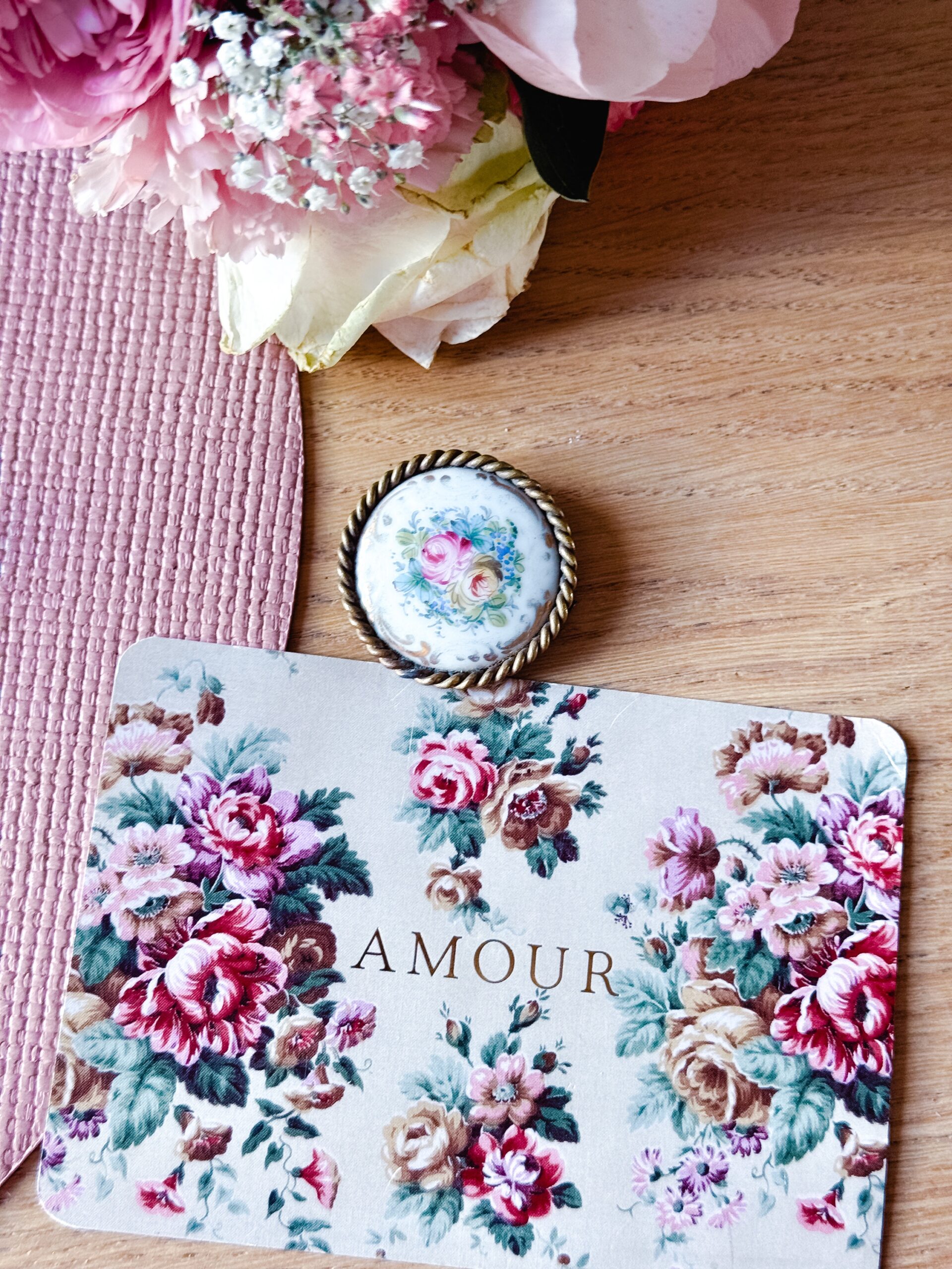 Broche romantique