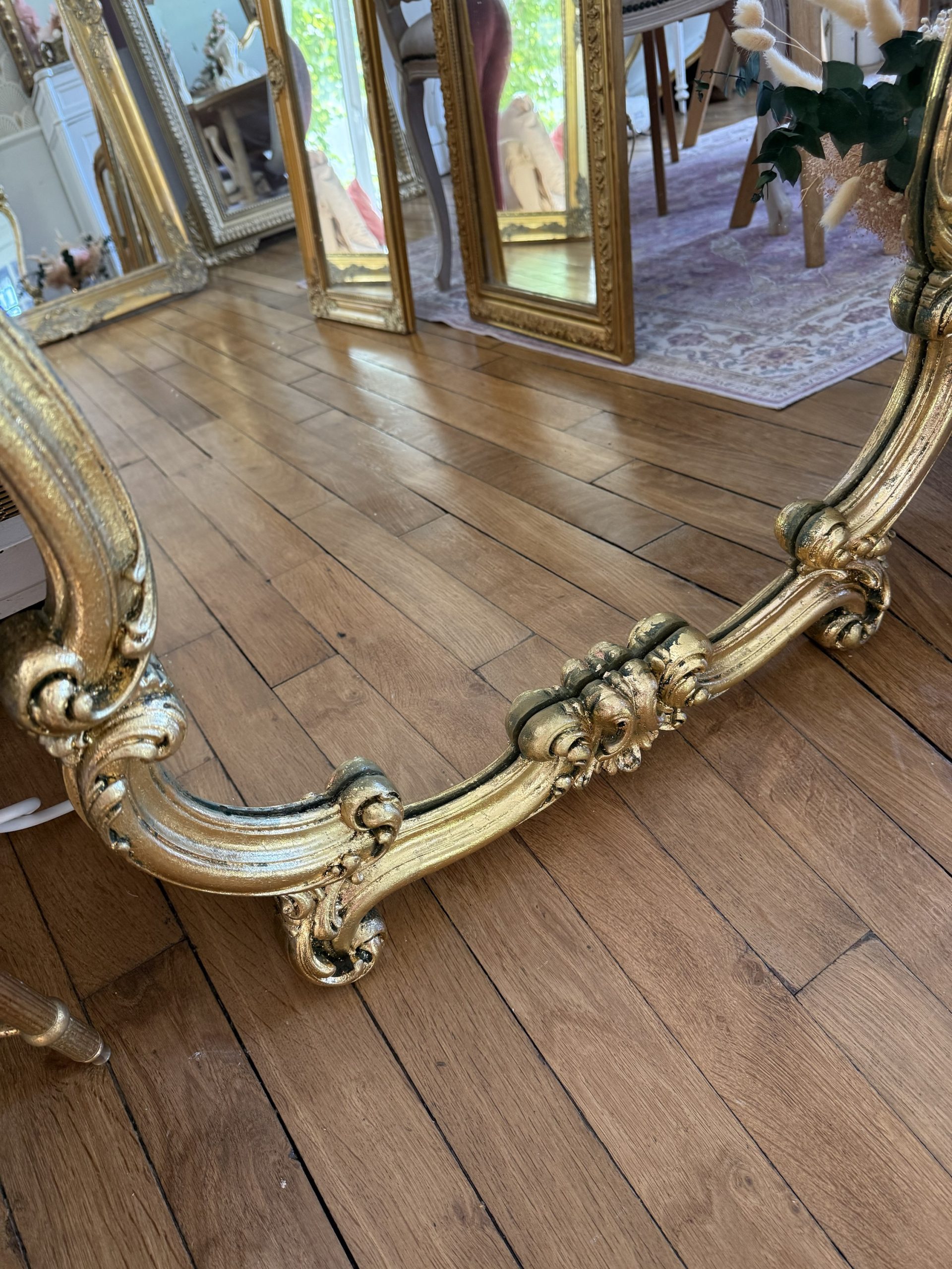 Miroir rocaille doré – Image 7